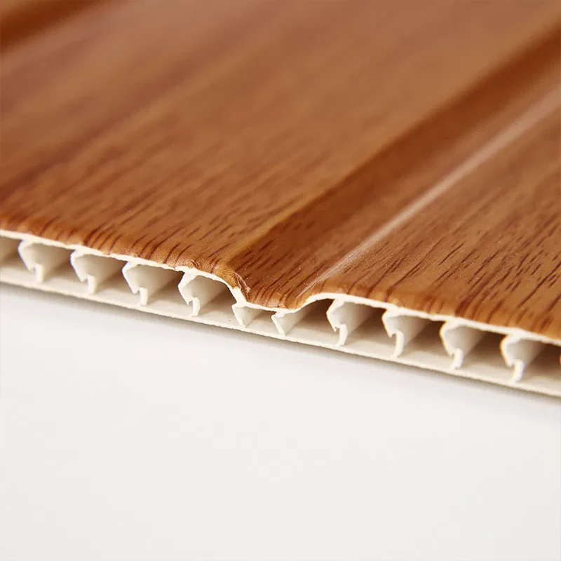 A co z materiałami kompozycyjnymi i charakterystyką wydajności nowego laminowanego ognioodpornego panelu sufitowego PVC?